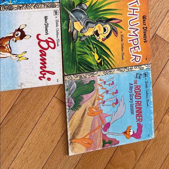 Lot of 7 - Picture 2 of 2